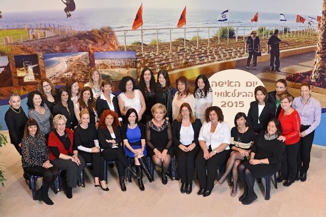 הנבחרת הנשית של עיריית נתניה נתניה: במקום הרביעי עם מספר הנשים במועצת העיר