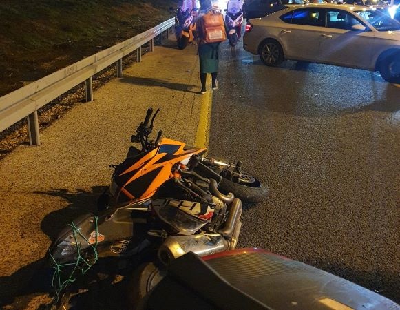 זירת האירוע | צילום: איחוד הצלה  רוכב אופנוע נפצע בינוני בתאונה סמוך לוינגייט