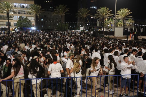 2,500 איש נכחו בעצרת הנוער המרכזית ליום הזיכרון
