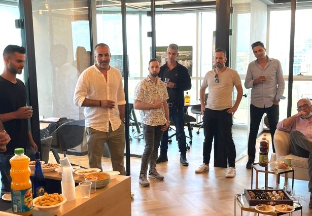 קבוצת דוד אזולאי אירוע הרמת כוסית במשרדי קבוצת דוד אזולאי