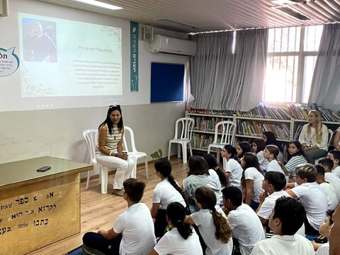 חדשות השרון - תכנית "מובילי התקווה" יוצאת לדרך בבי"ס יגאל אלון קדימה צורן