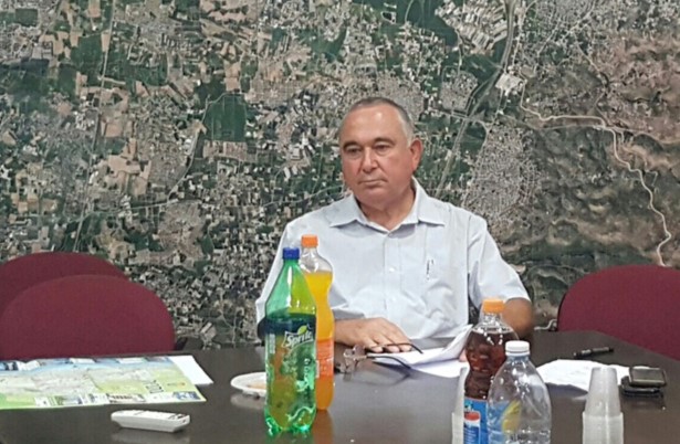 חדשות מקומיות - סובלים ושושנים: שושנת העמקים נגד חסימת הכביש המוביל למחלף חבצלת