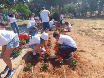 עיריית נתניה וחברת לוריאל למען הסביבה