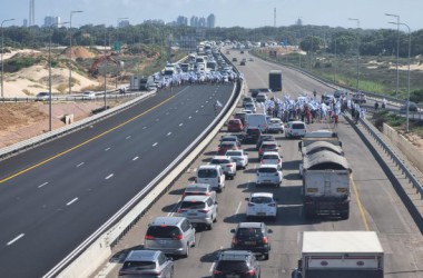 יום השיבושים כבישים באזור השרון נפתחו לתנועה