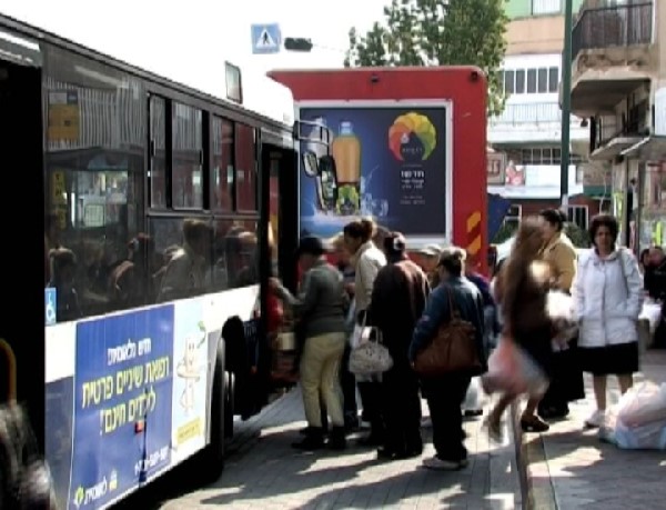 תושבי נתניה לא מרוצים מהתחבורה הציבורית תושבי נתניה לא מרוצים מהתחבורה הציבורית בעיר