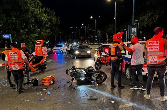  נתניה: רוכב אופנוע נפצע בינוני בתאונה