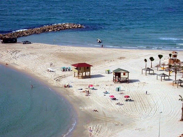 חוף סירונית | צילום: פלג אלקלעי המשרד להגנת הסביבה קבע: חופי נתניה נקיים מאוד