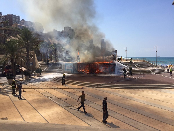 חדשות מקומיות - צפו- שריפה בחוף סירונית נתניה