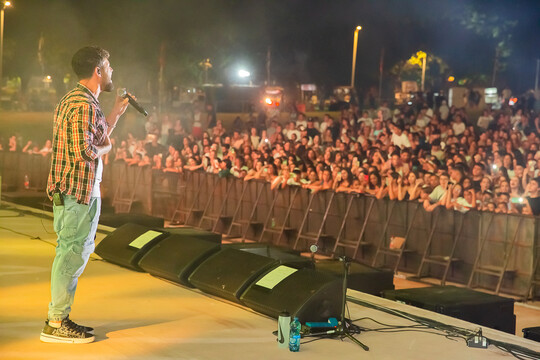 רכילות בנתניה - אירוע פתיחת הקיץ לבני נוער בנתניה 